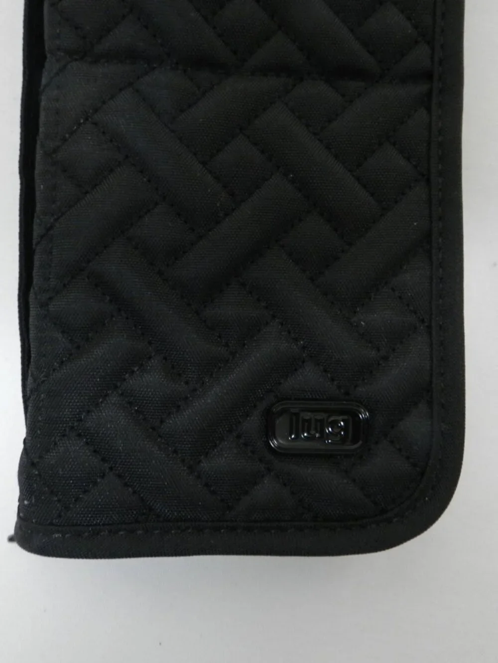 LUG Travel Sleeper Makeup brush holder zip around convertible black quilted NEW